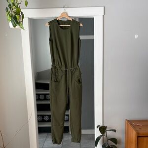 Triple Five Soul Dark Green Sleeveless Jumpsuit